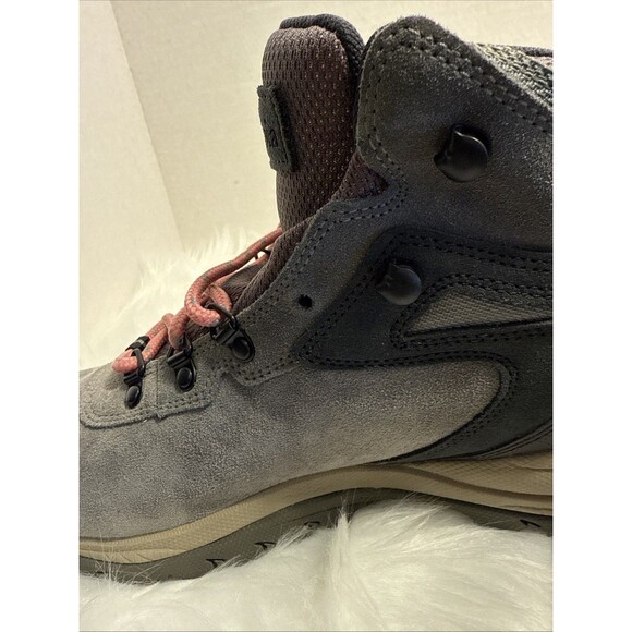 Columbia Womens Newton Ridge Gray Hiking Boots Size 10 New w flaw - Picture 8 of 9